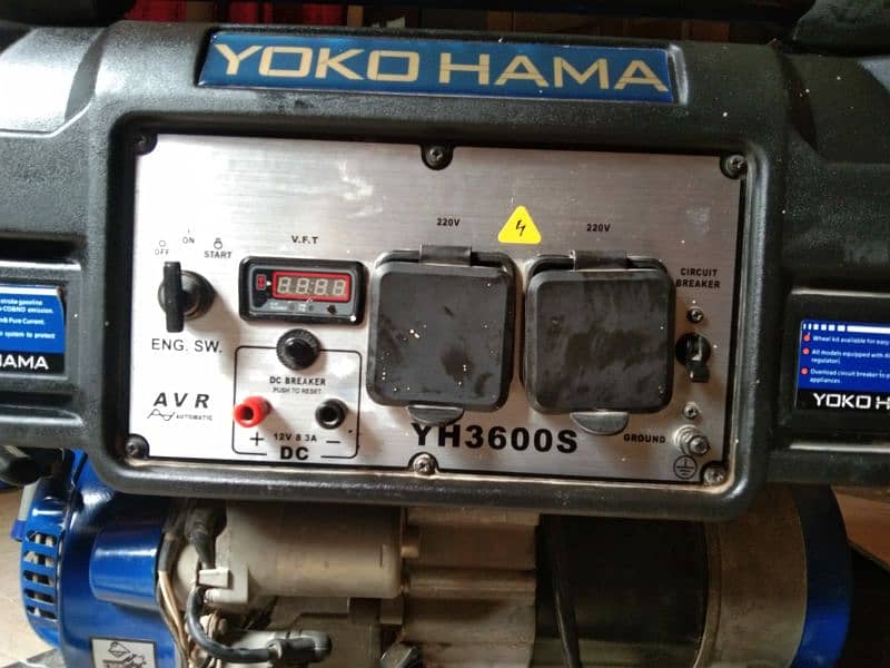 Yokohama YH3600S Generator (Like new) 2