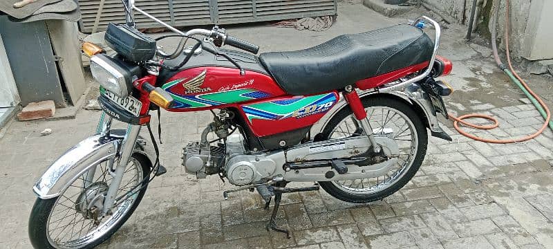 Honda 70 total original First Hand used petrol average Kamal Hai 0