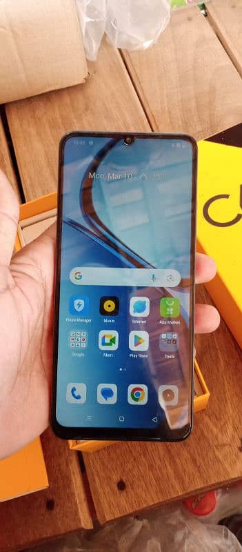 realme c63 6/128 full box 6mah warnti 3