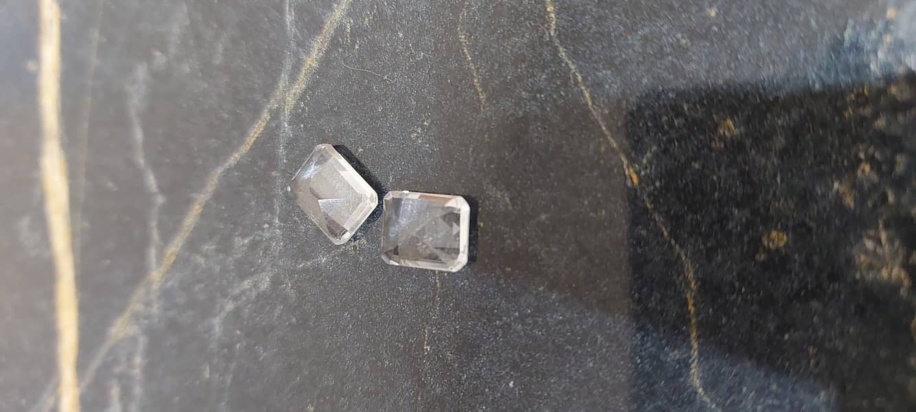 Clear Quartz Gemstone 2