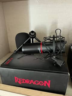 Red ragon mic