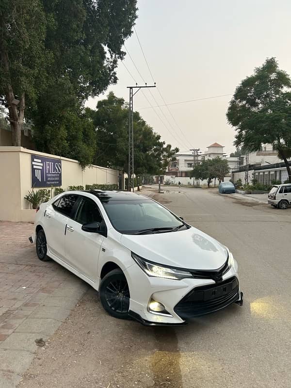 Toyota Altis Grande 2021 1