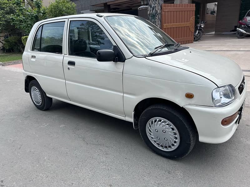 Daihatsu Cuore 2007 4