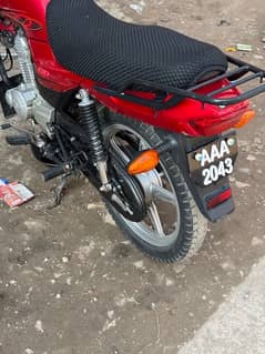 Suzuki 110 used bike 22500 KM mobile no 03456590382