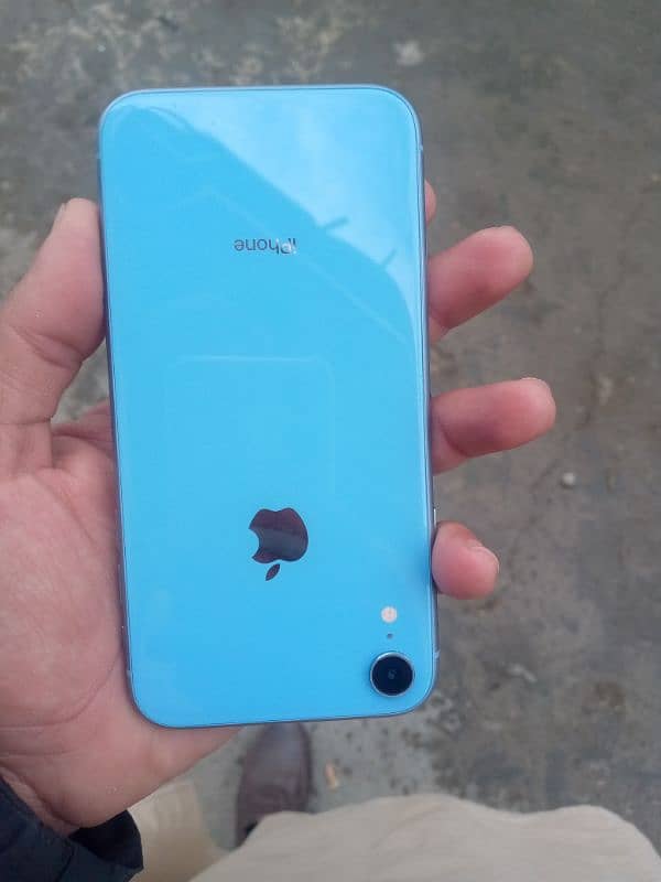 Apple Iphone XR non PTA 11