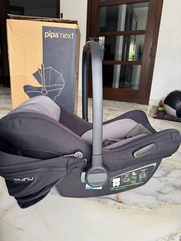 NUNA pipa next car seat/carrycot 6