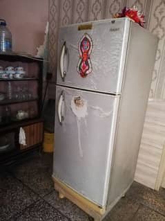 haier refrigerator medium size for sale