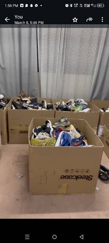 500 hundreds pair shoes available in whole sale prize each 1800 2