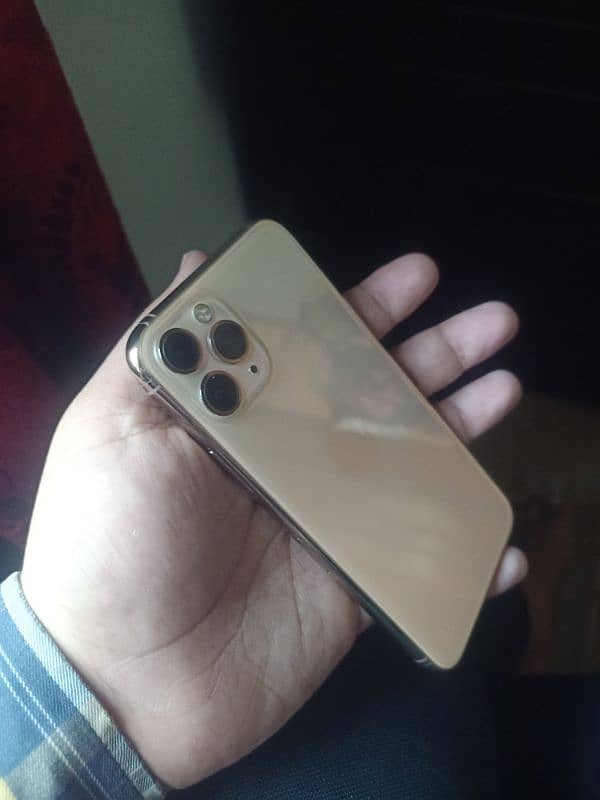 iPhone 11 pro 256gb PTA urgent sale 0