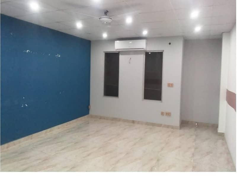 Area 1500 Square Feet Office Available For Rent Real Pictures In Main Boulevard Road Gulberg 3 Lahore 5