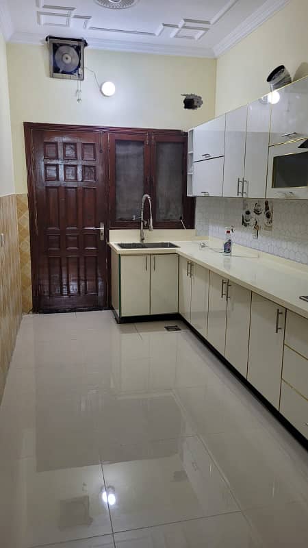 E-11/2 Ideal Location Basement 2/Bedroom Size 25/60 For Rent 2