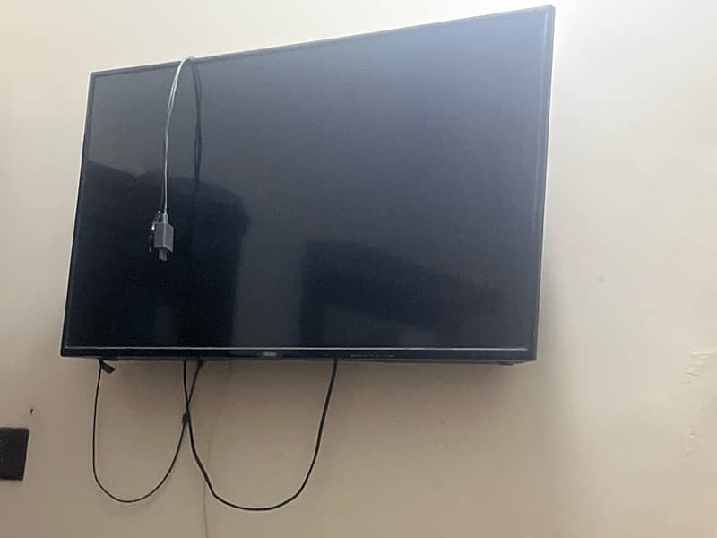 urgent sale haier led 0