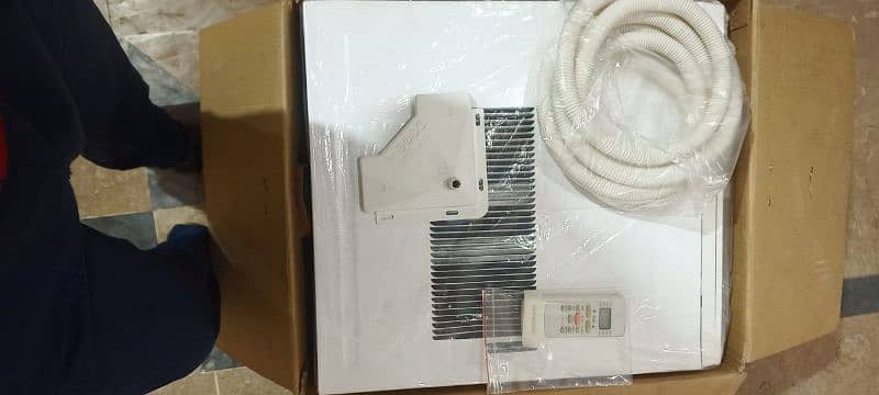 Window inverter AC 11