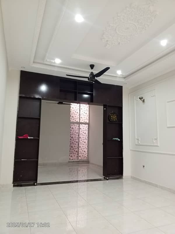 1 KANAL HOUSE FOR RENT TILE FLOORING IN IEP TOWN 12