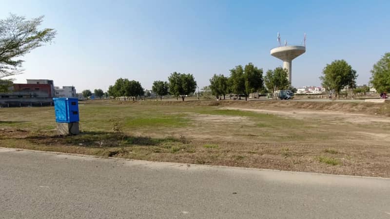 10 Marla Residential Plot For Sale In Lake City - Sector M-2A Raiwind Road Lahore 10