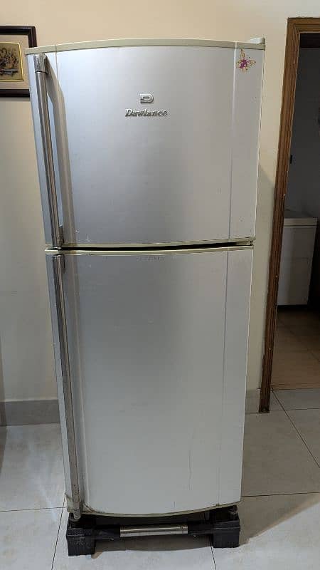 Dawlence Fridge For sale 0