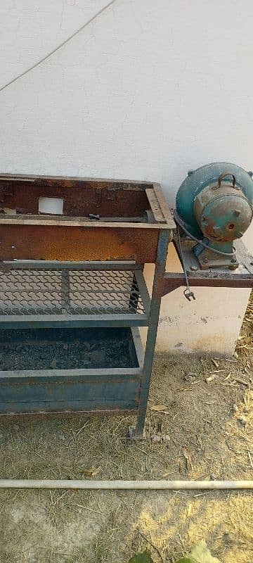 BBQ grill 0