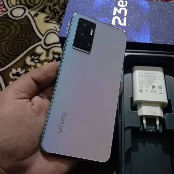 Vivo V23e 8/256 5