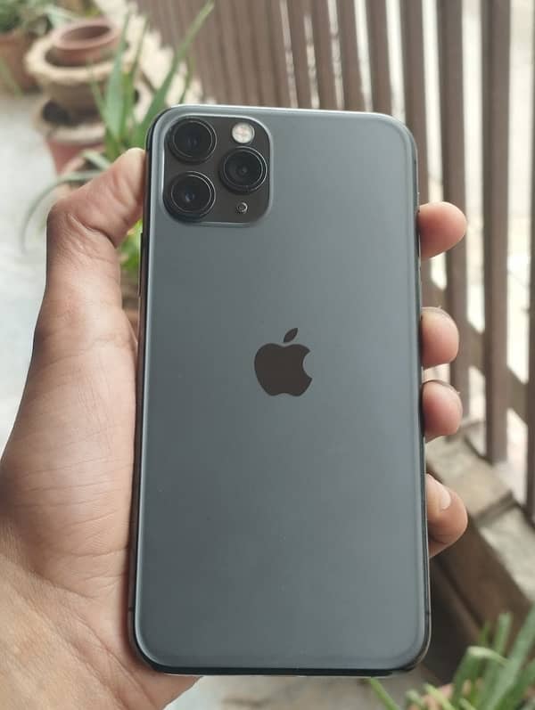 iphone 11 pro 0