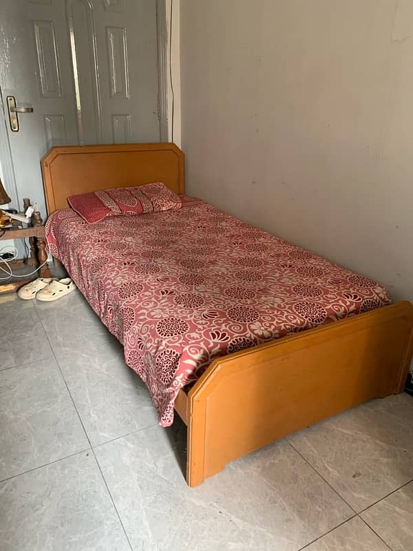 Bed in Good condition 2