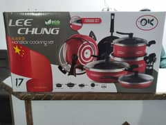 NON STICK COOKING SET (BRAND NEW)