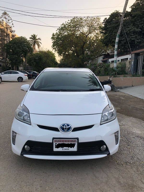 Toyota Prius 2015 5