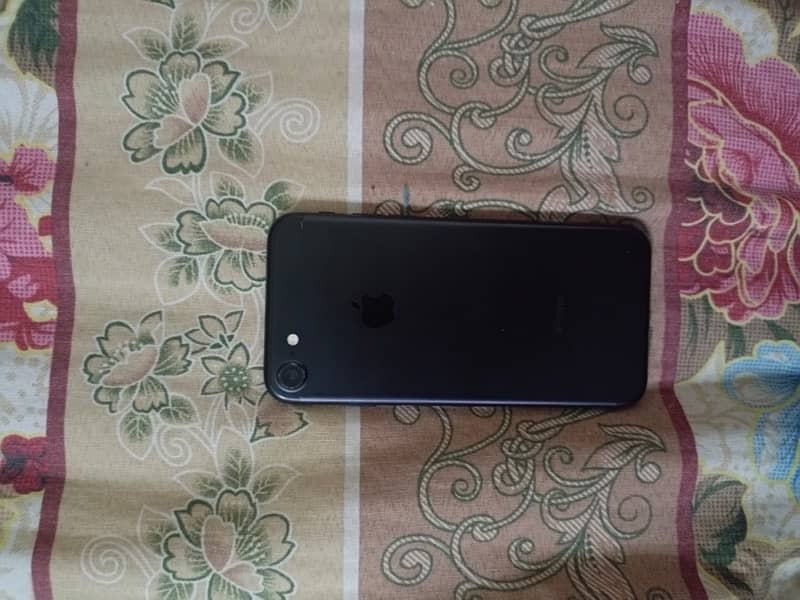 iphone 7 pta aprove lush condition exchange possible 2