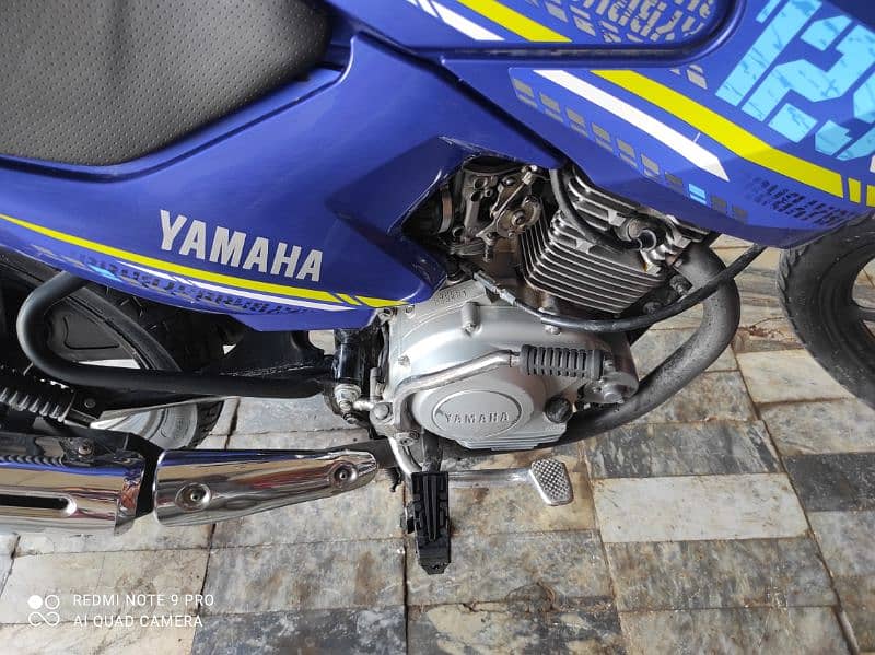 Yamaha ybr 125 G 2