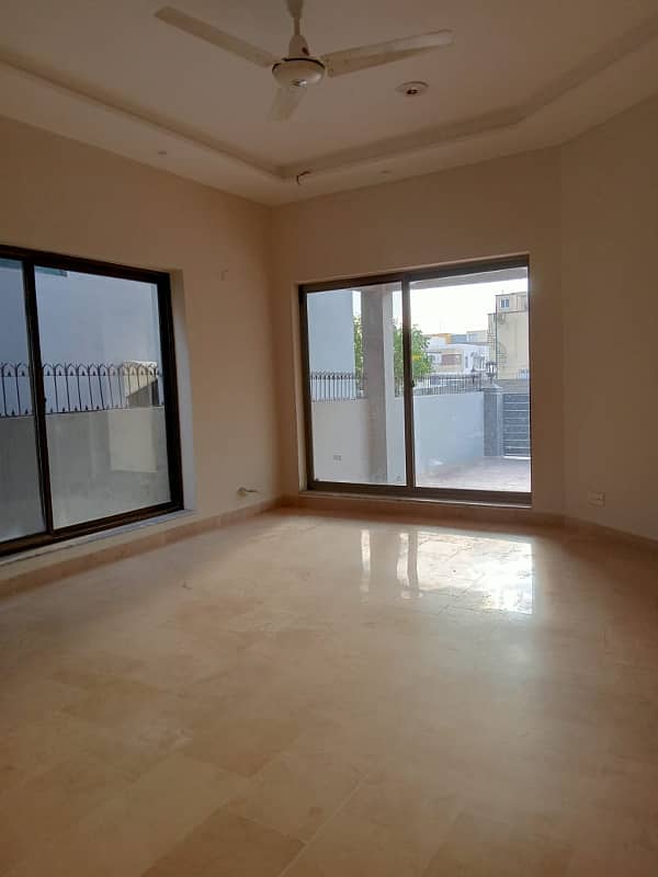 1 Kanal House For Sale Prime Location 5