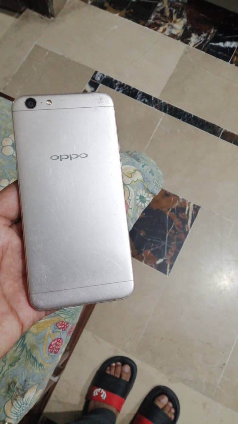 OPPO A57 2