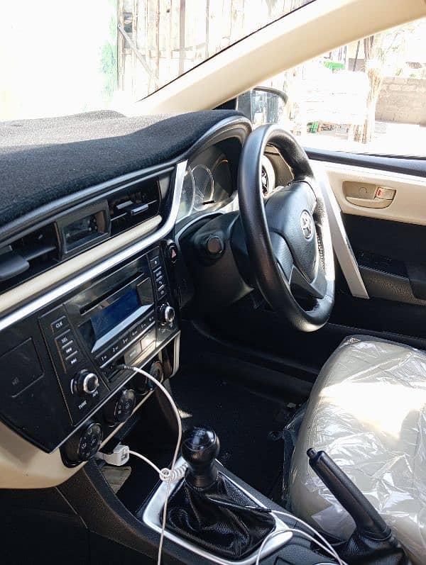 Toyota Corolla GLI 2019 urgent sale need money 4