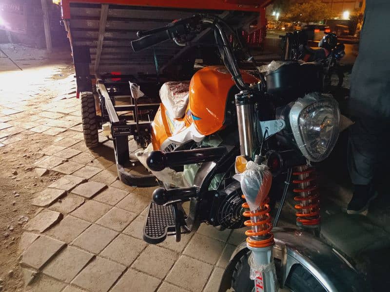 United Loader Premier Plus 150cc - New Zero Meter 0