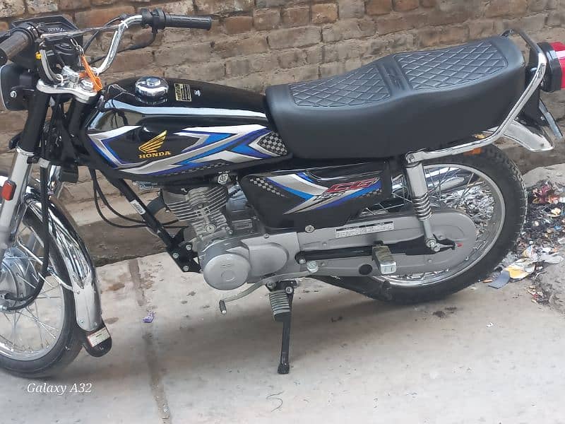 Cg honda 125 2025 model For Sale 03185707491 2