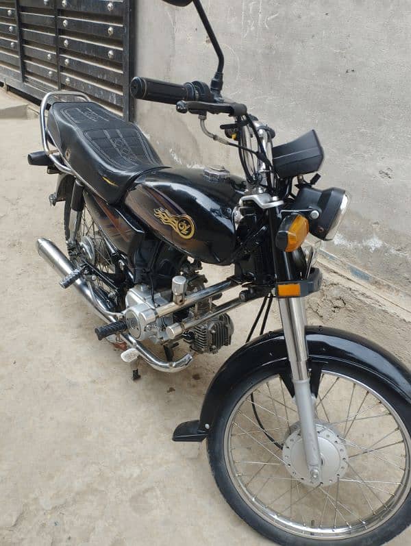 Yamaha Dhoom 70 CC, Karachi Number, Total Genuine 0