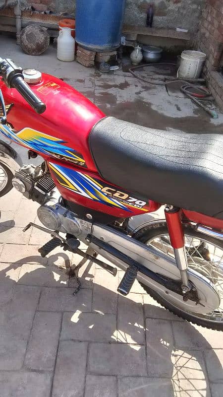 Honda CD 70 2021 6