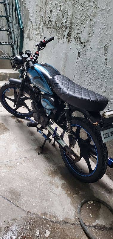 Honda 70cc fully modified everything is expensive install. 7