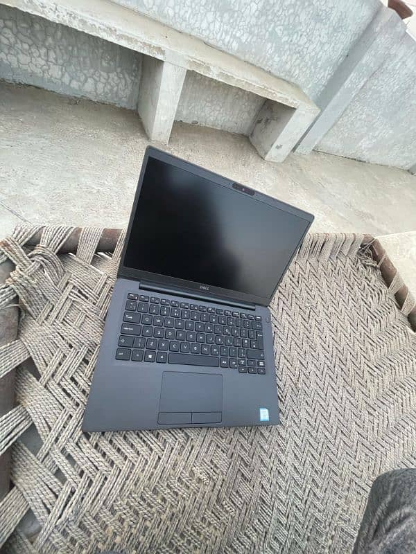 Dell Latitude 7300 i7 8th Gen - Touch Screen 5