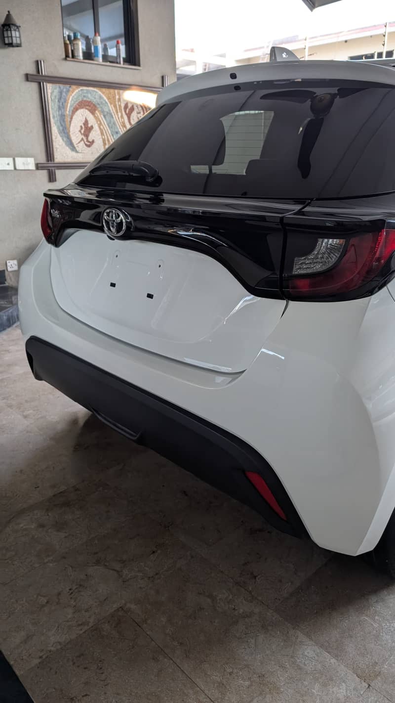 Toyota Yaris 2022 6