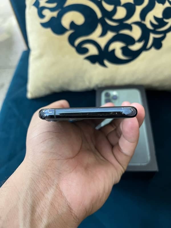 Iphone 11 pro pta approved 6