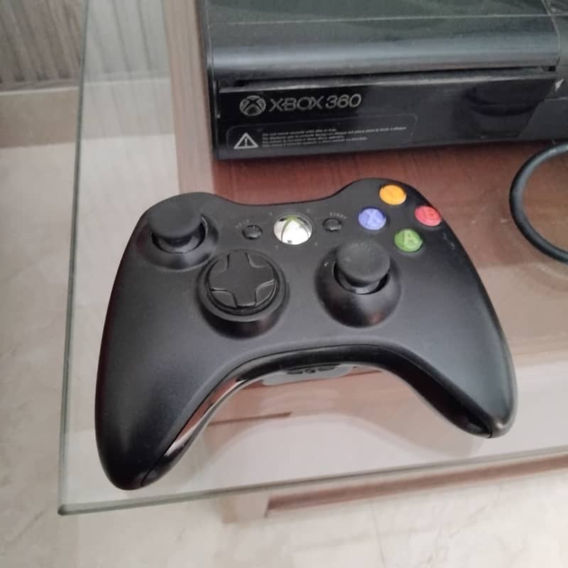 Xbox 360 Ultraslim 1