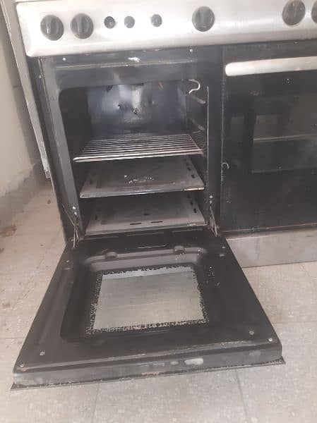 Cooking Range for Sale with 5 Burners 3