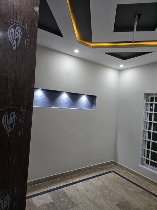 Luxury Brand New 5 Marla House For Sale In Lahore 4