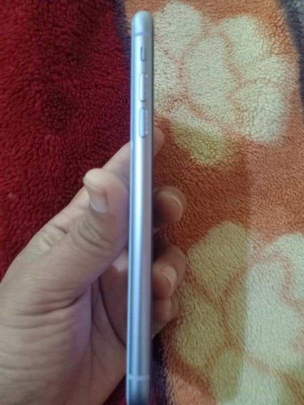 iphone 11 JV 64 Gb available 3