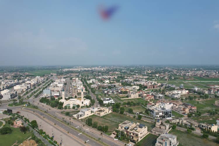 8 Marla Corner 610- G Prime Location Plot For Sale in central park housing scheme Lahore 12