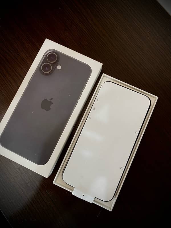 IPhone 16 plus 1