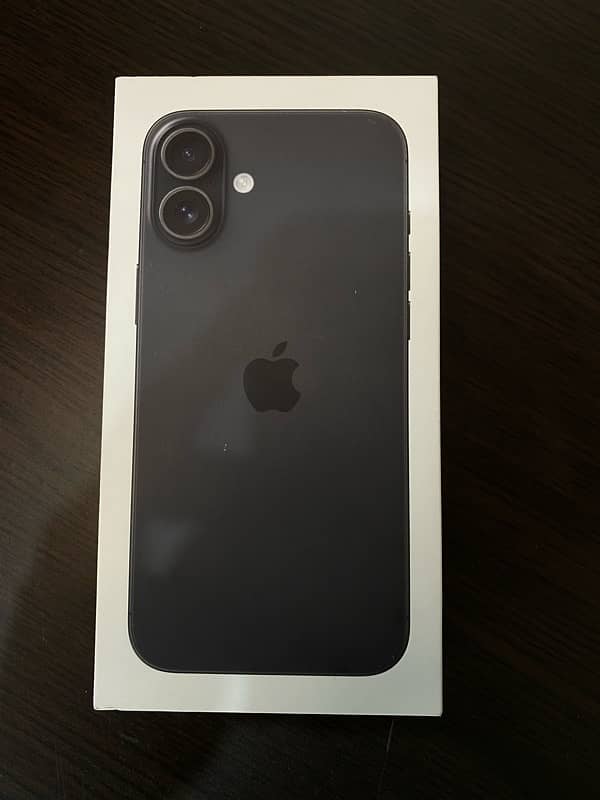 IPhone 16 plus 2