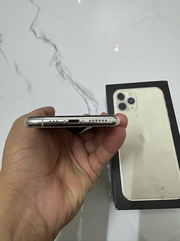 Iphone 11 pro 256gb dual sim pta approved 5