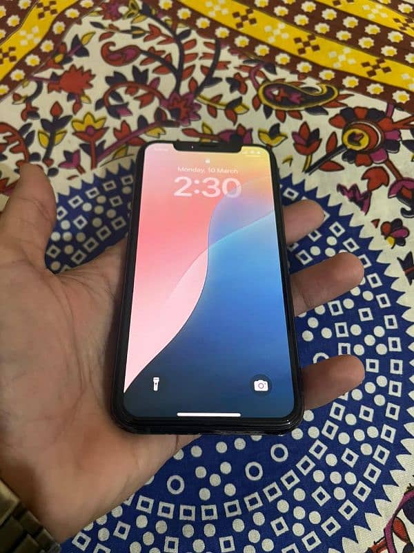 I phone 11 pro officially pta approved 3