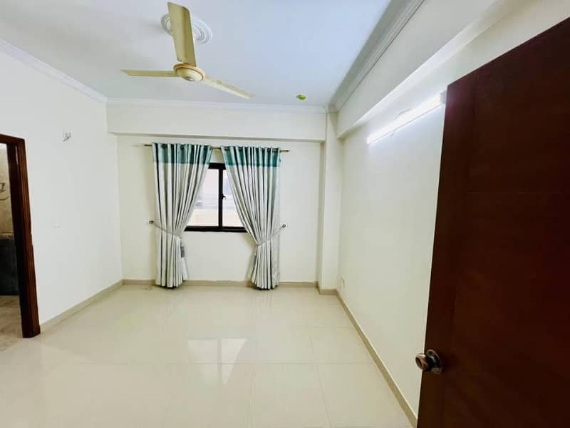 1 Kanal Upper Portion For Rent In Nasheman Iqbal Phase 1 At Very Ideal Location Very Close To Main Road 2