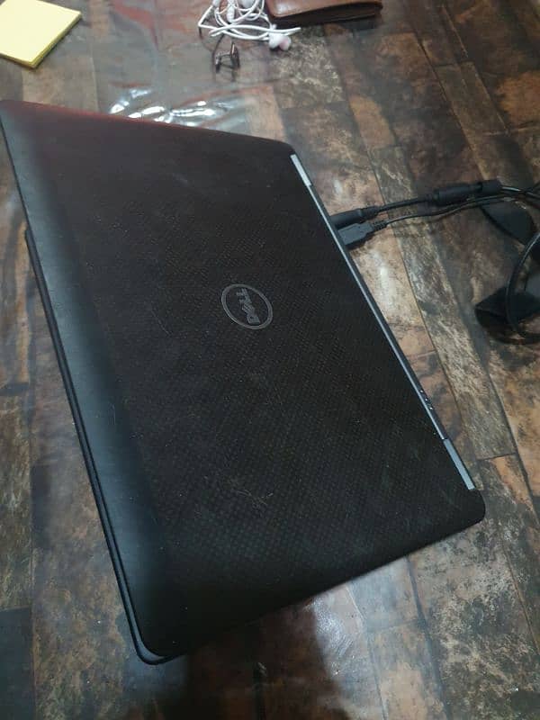 Dell Latitude i7 5th Gen 3